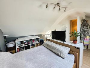 Photo 26- click for photo gallery